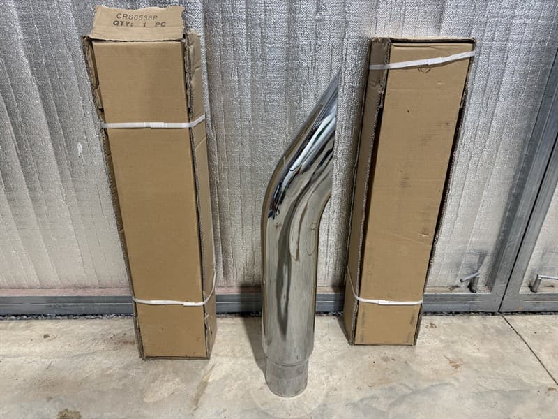 CHROME EXHAUST PIPES 2 x 36“ long 5 inch intake to 6 inch exhaust chrome stacks . Purchased new and still in box. Surplus to needs. Located …