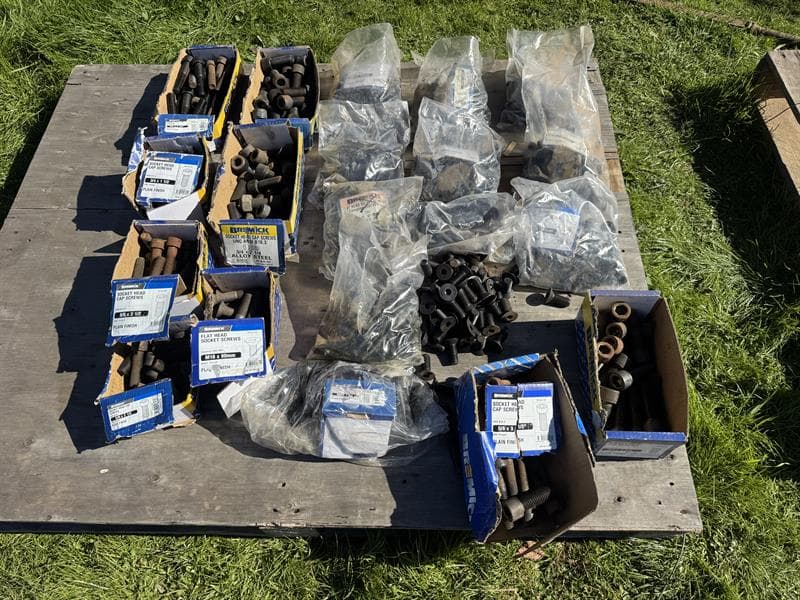 ASSORTED HIGH TENSILE BOLTS. All Hex bit heads. Located Mogriguy, NSW