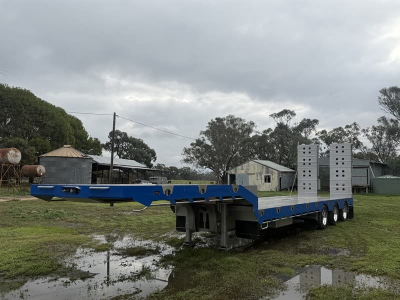 2026 JLO UNLIMITED deck widener VIN: 629SEM13ZTD537004. Australian designed and made 3.5m deck widener, rear cross member for ring feeder, K…