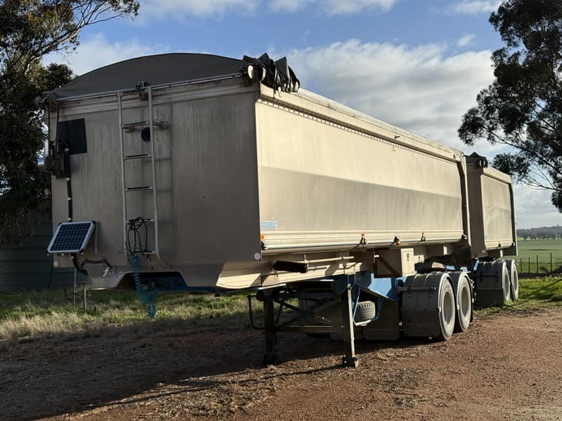 2007 SLOANBUILT TANDEM AXLE 19M STAG ALUMINIUM TIPPERS, VIN: 6B9X2STBB72AE6621 / VIN: 6B9X2STBB72AE6622 • BPW axles on Hendrickson air bag s…