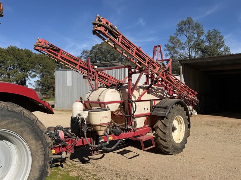 2007 CROPLANDS PINTO.70ft (21.3m) Bargam boom 2800l Tank, Hydraulic driven pump, with freshwater tank and foam marker (vendor does use foam …