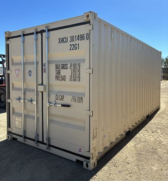 2026 ONE TRIP 20FT CONTAINER. A few scratches. EXEQ. 180380.