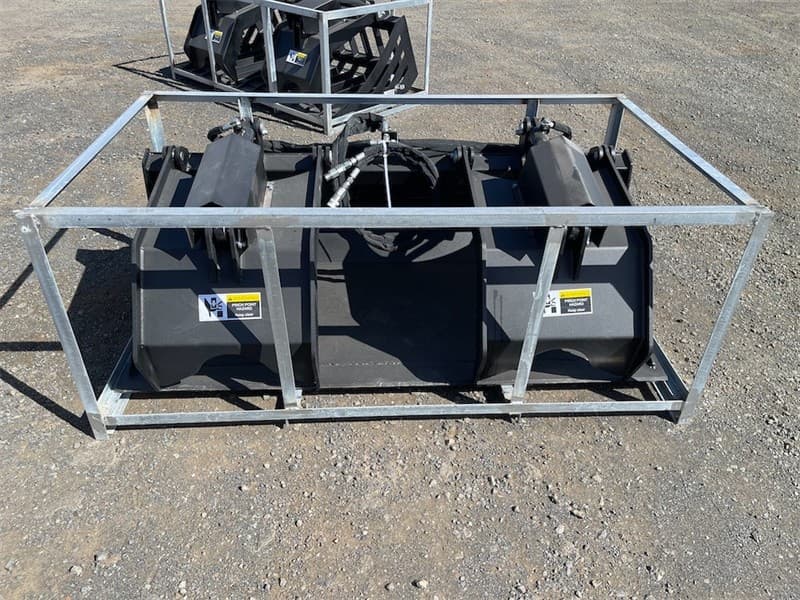 Unused Grapple Bucket to Suit Skid Steer, to suit Skid Steer, 1820mm wide, Operating pressure: 17-21MPa, Dual Ram, Approximate Shipping dime…