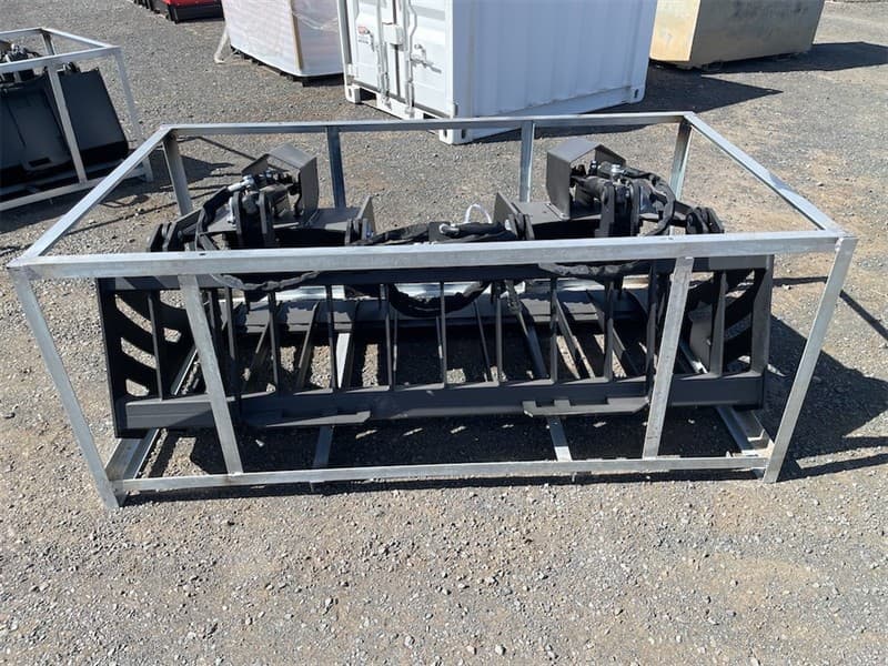 Unused Rock Grapple Bucket to Suit Skid Steer, to suit Skid Steer, 1828mm wide, Operating pressure: 17-21MPa, Dual Ram, Approximate Shipping…
