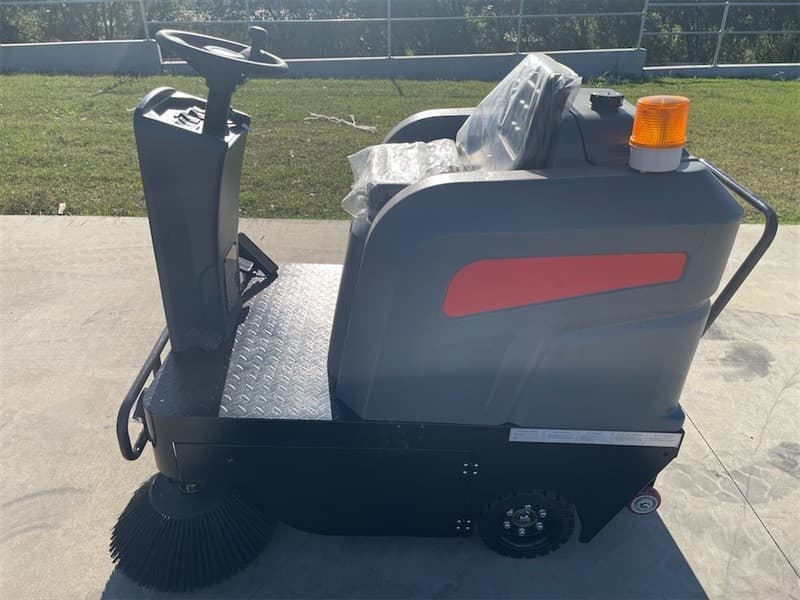 Unused 2025 Electric Ride On Sweeper, Model: SW1250, Battery: 48V 67Ah, Cleaning Width: 1250mm, Bin Capacity: 80L, Water Tank Capacity: 10L,…