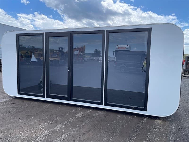 Unused 6m Open Plan Multi-Purpose Pod, Fork Pockets, Shipping Dimensions: 5900mm Long x 2206mm Wide x 2300mm High, Weight: 1550Kgs ** Note: …