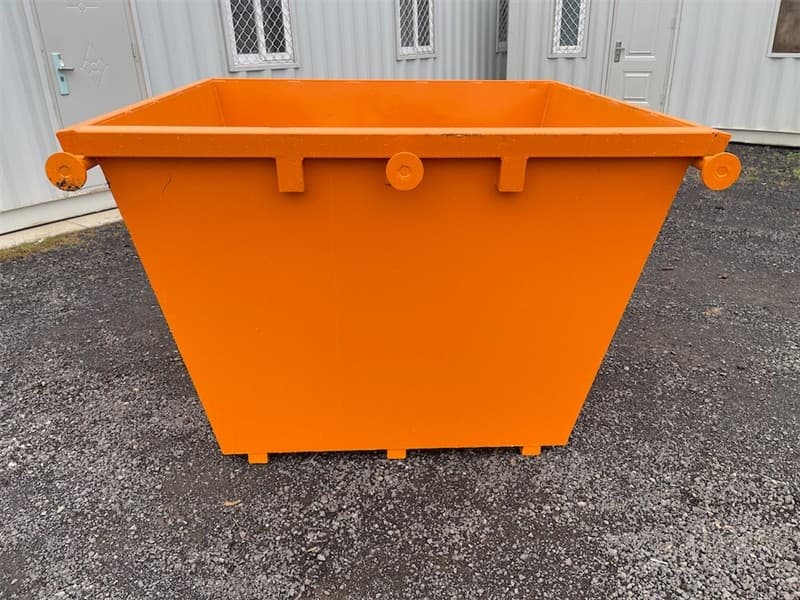 Unused 2 Cubic Metre Skip Bin, Heavy Duty Steel construction, Lifting pins, Overall Length : 1805mm x Overall Width: 1740mm x Overall height…
