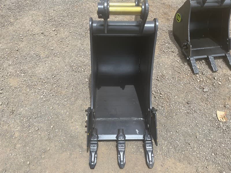 Unused 2024 450mm GP/Digging Bucket To Suit 5T Excavator, Model: 450GP, Width: 450mm, Pin Diameter: 45mm, Center to Center: 255mm,Shipping D…