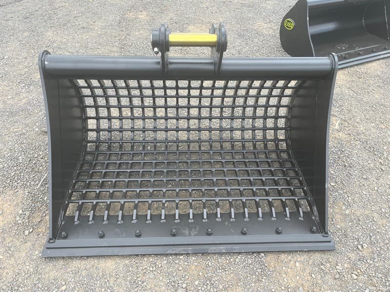 Unused 2024 1200mm Sieve Bucket, To Suit 5T Excavator, Width: 1200mm, Pin Diameter: 45mm, Center to Center: 255mm, Between the ears: 170mm, …