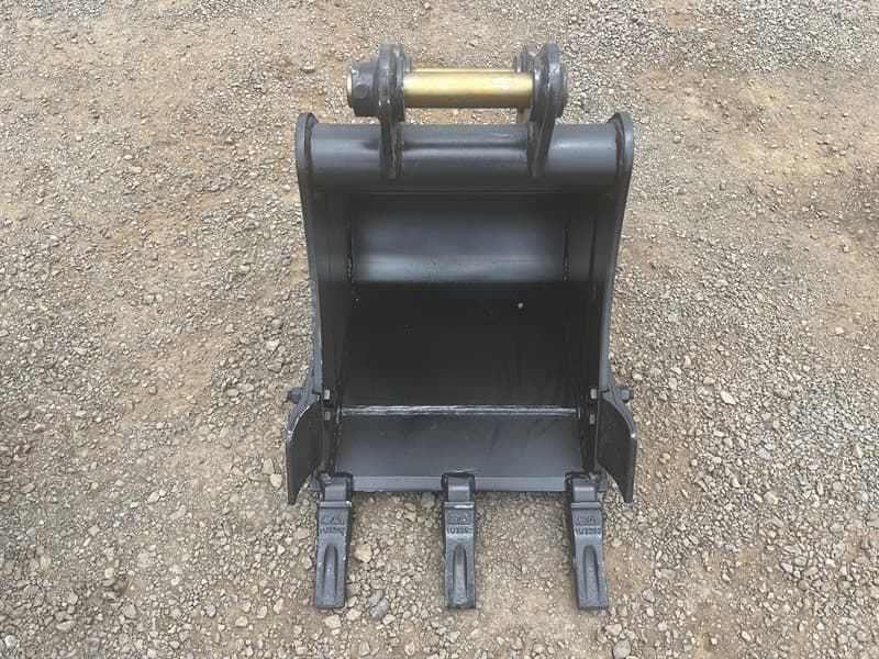 Unused 2024 450mm GP/Digging Bucket To Suit 3T Excavator, Model: 450GP, Width: 450mm, Pin Diameter: 40mm, Center to Center: 200mm, Between t…