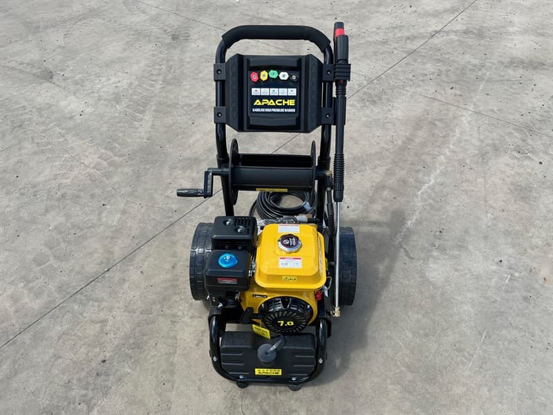Unused Petrol Pressure Washer, PSI: 2300 – 2600, Water flow: 8-9 LPM, 7HP Petrol Engine Comes with:, Petrol Pressure Unit, 10m Hose on Reel,…