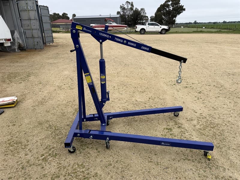MECHPRO FOLDING ENGINE CRANE . Maximun weight 1250kg, very little use, as new condition. GST will not be added to knock down price. GST stil…