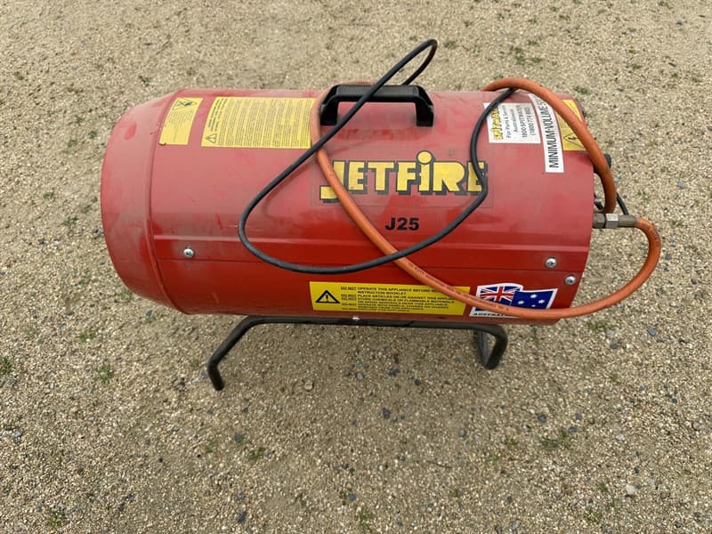 JETFIRE J25 S/N: 15H066996. Industrial gas fired heater. Minimum room volume 500³. Working condition unknown. GST will not be added to knock…