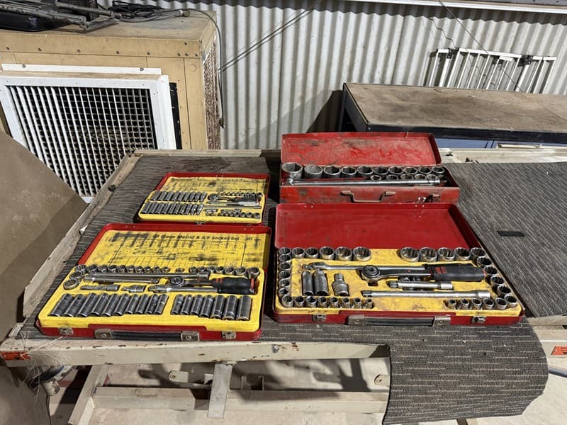 SIDCHROME SOCKET SETS BUNDLE. 1/4 - 3/8 - 1/2 - 3/4 Drive GST will not be added to knock down price. GST still added to buyers premium. **PL…